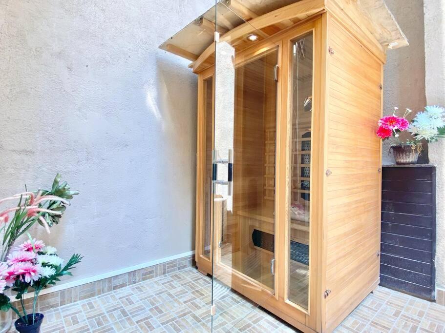 Stay Cool! Apartment With Sauna And Private Garden 布达佩斯 外观 照片